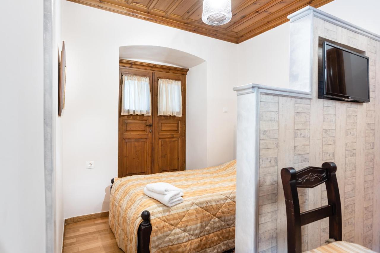 Kaza Guesthouse Dimicána Kültér fotó