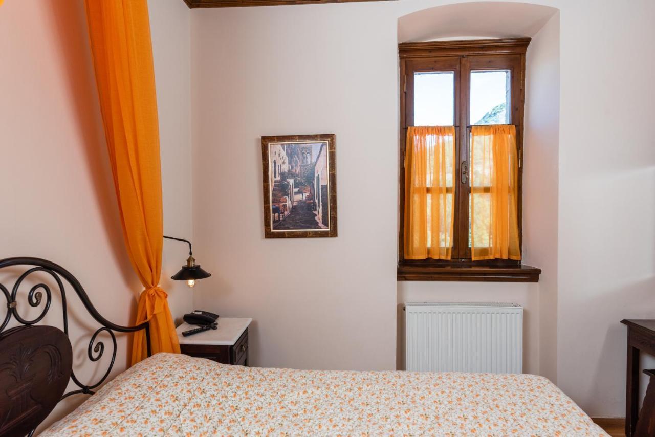 Kaza Guesthouse Dimicána Kültér fotó