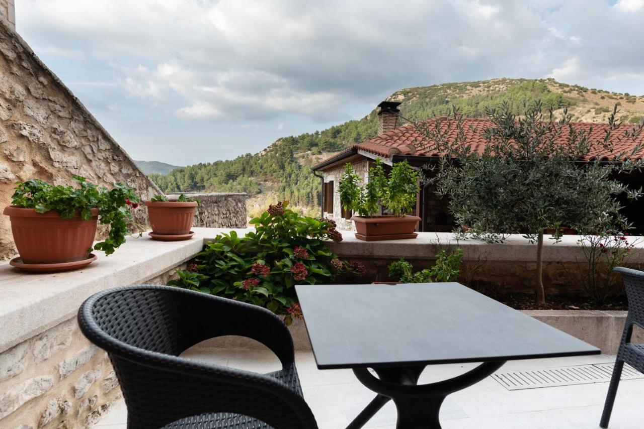 Kaza Guesthouse Dimicána Kültér fotó